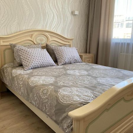 Apartment Britain Lviv Ngoại thất bức ảnh