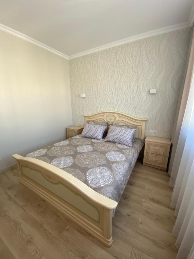 Apartment Britain Lviv Ngoại thất bức ảnh